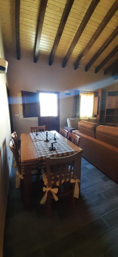 El Rato Apartamentos Rurales นาเวีย ภายนอก รูปภาพ